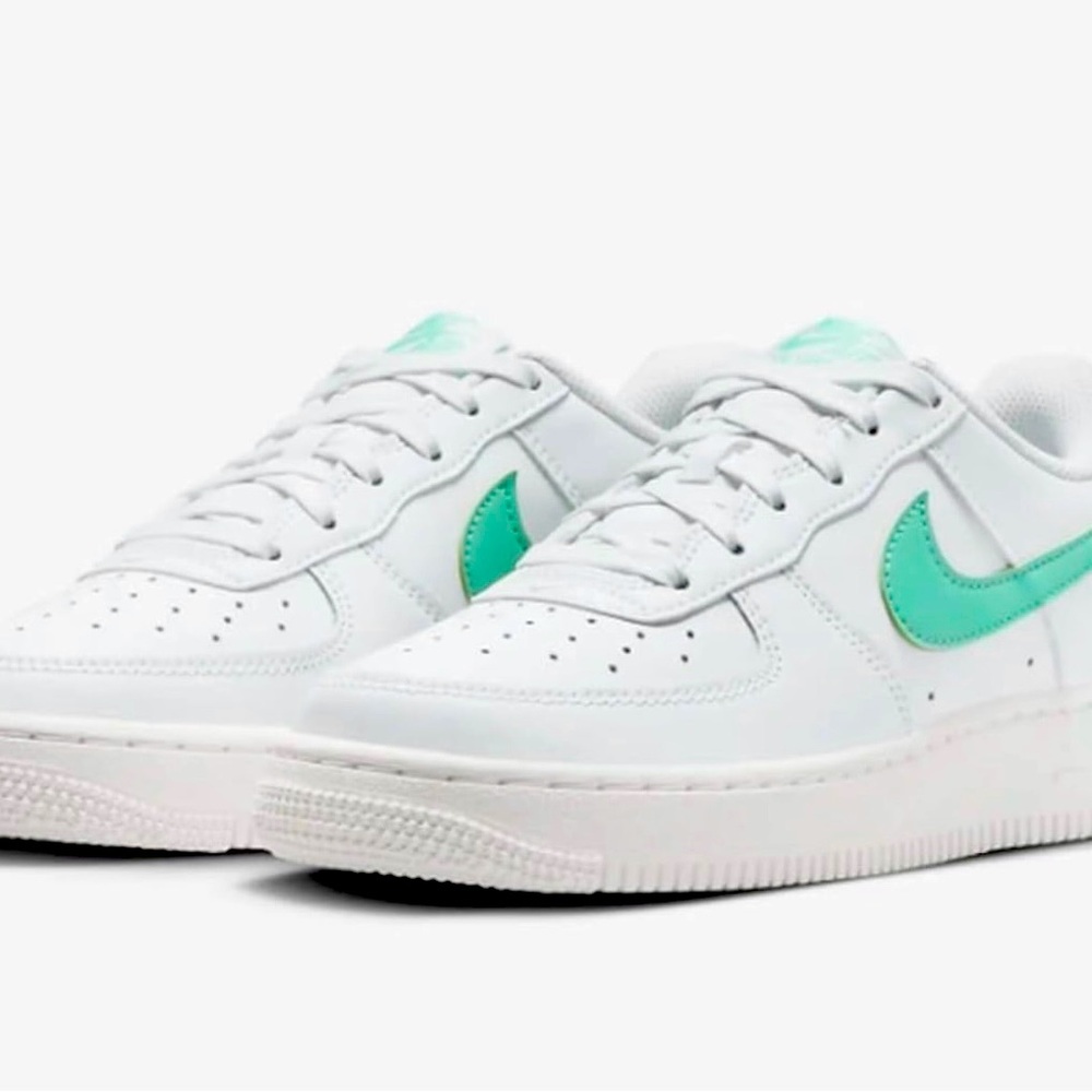 Nike Airforce 1 Youth Shoe